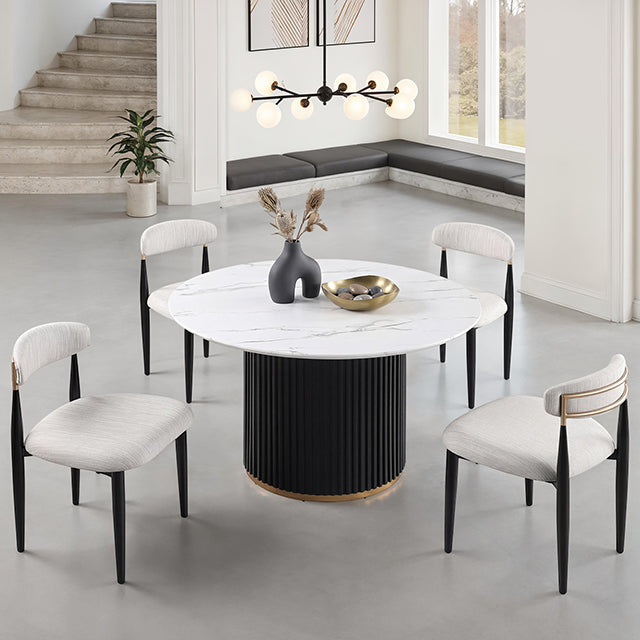 Borden 7 Pc. Dining Table Set