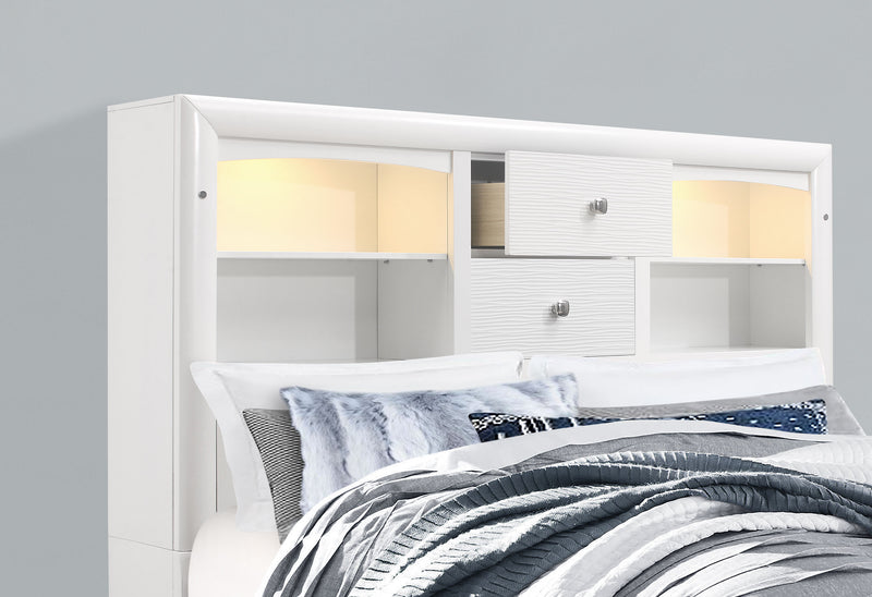 JORDYN WHITE QUEEN BED GROUP