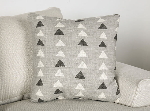 Hyde Park Loveseat w/ Pillows